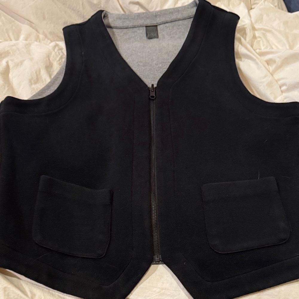 Joe Black and Gray Zip Up Sweater Vest